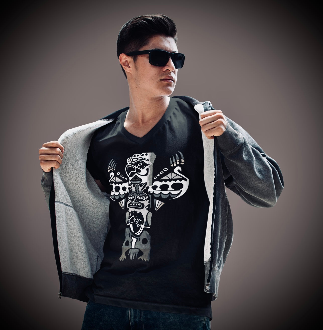 Eagle Totem - Unisex Short Sleeve V-Neck Tee
