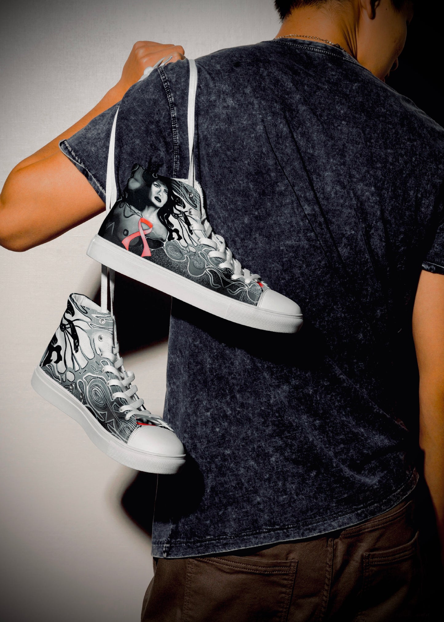 Pink Ribbon (Noir) - Men’s High Top Canvas Shoes