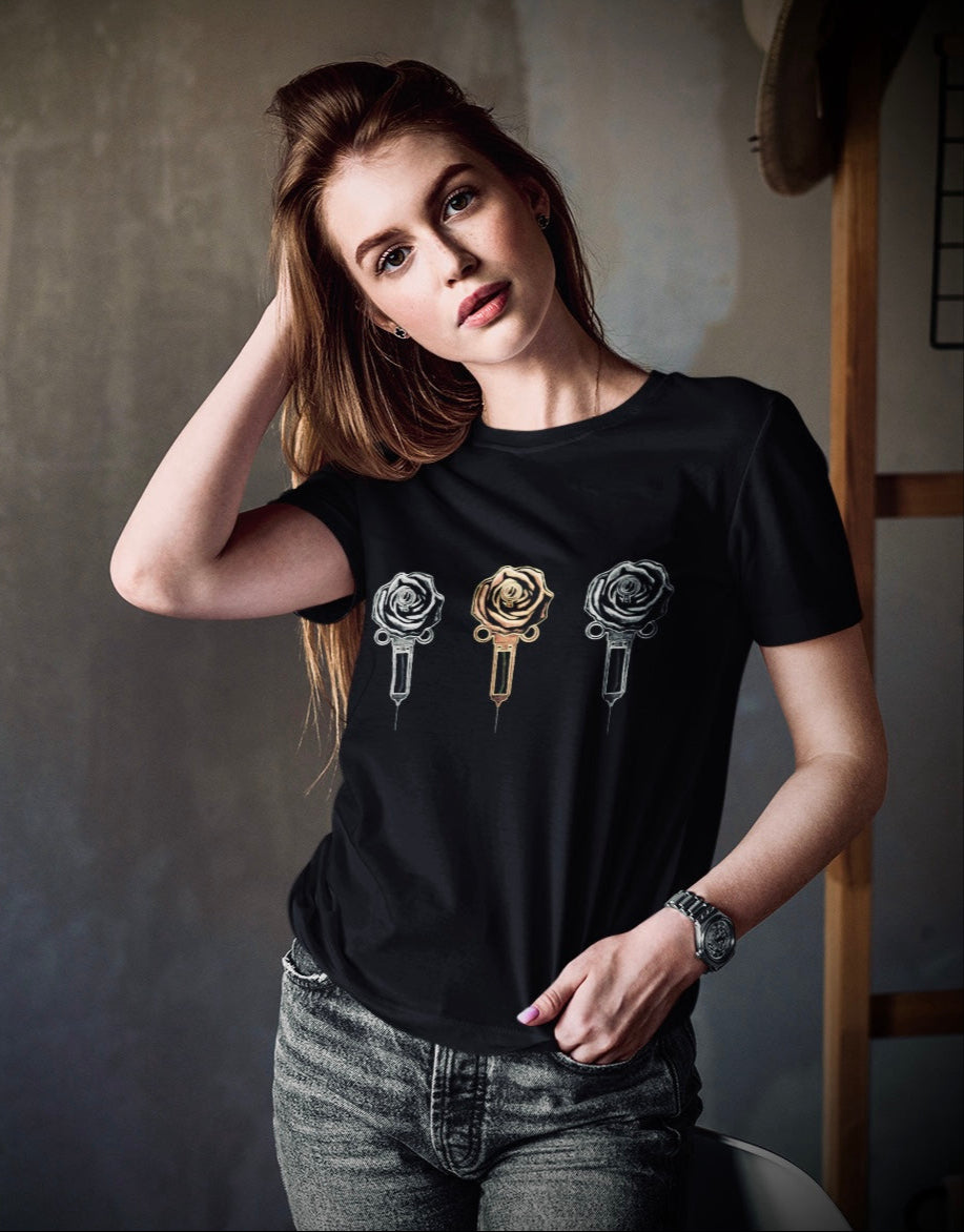 3 Roses - Women's Relaxed Black Tee