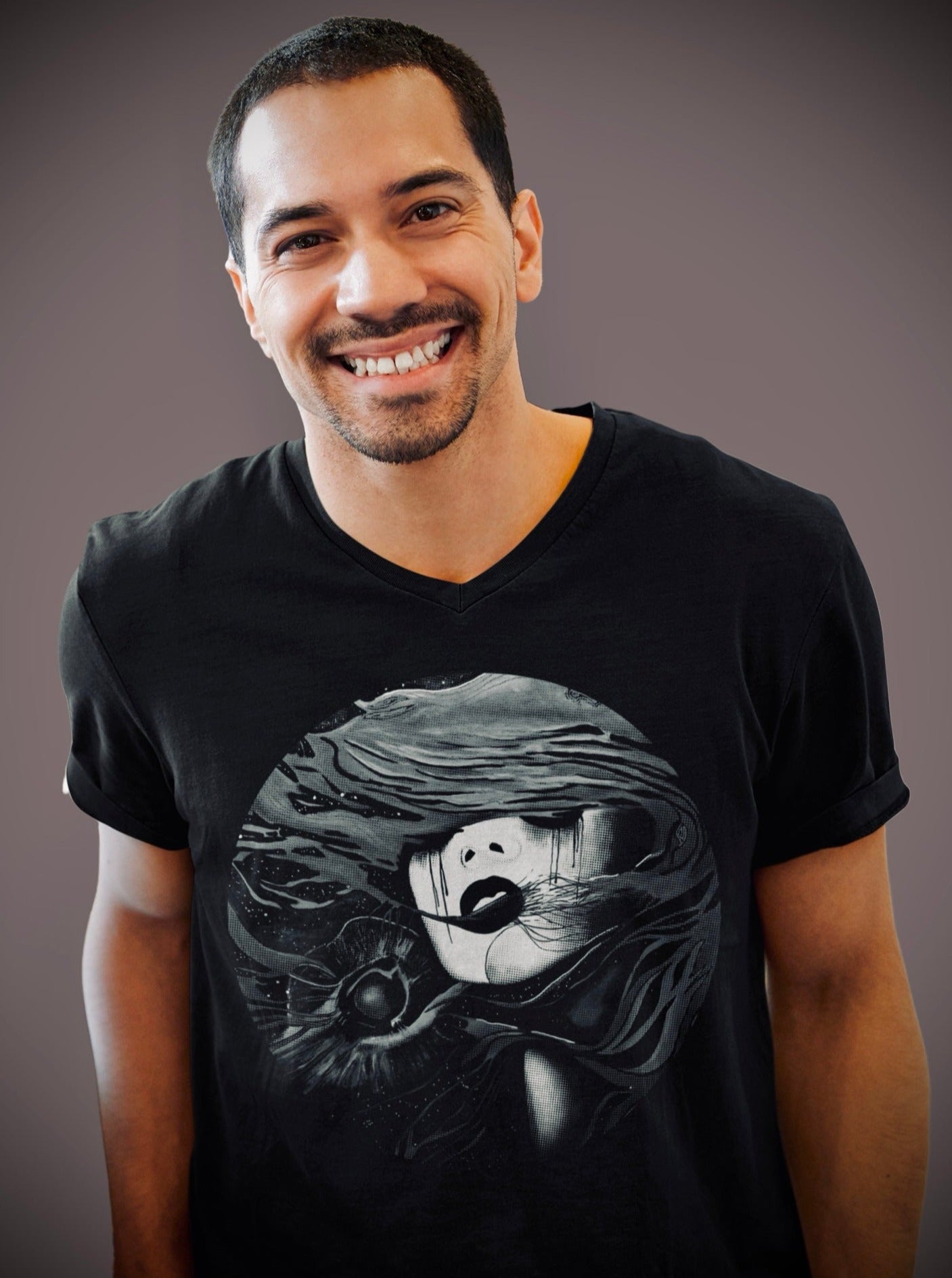 Fire (Noir) - Unisex Short Sleeve V-Neck Tee