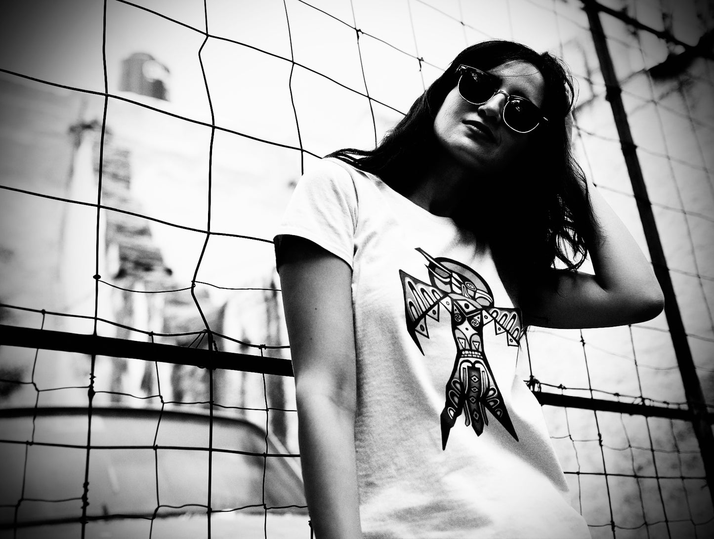 Thunderbird (Noir) - Women's Relaxed Crew Neck - White Tee