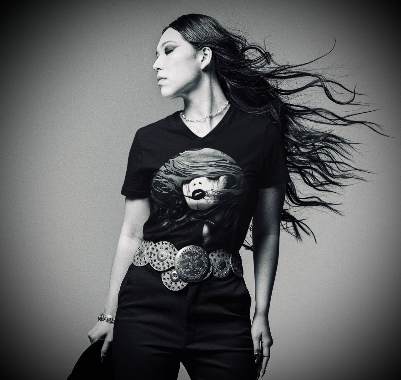 Fire (Noir) - Unisex Short Sleeve V-Neck Tee