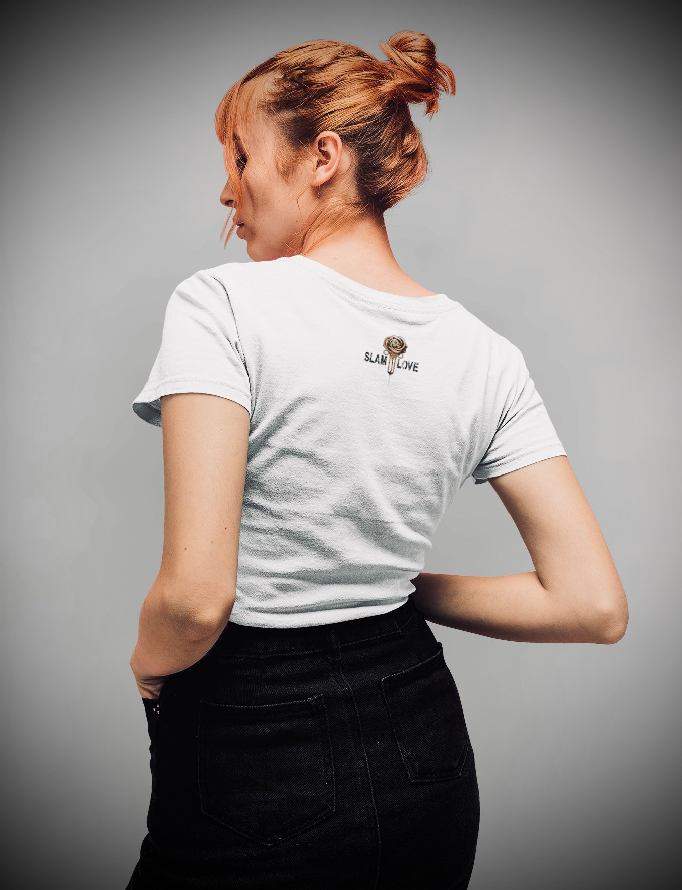 3 Roses - Women's Relaxed Tee