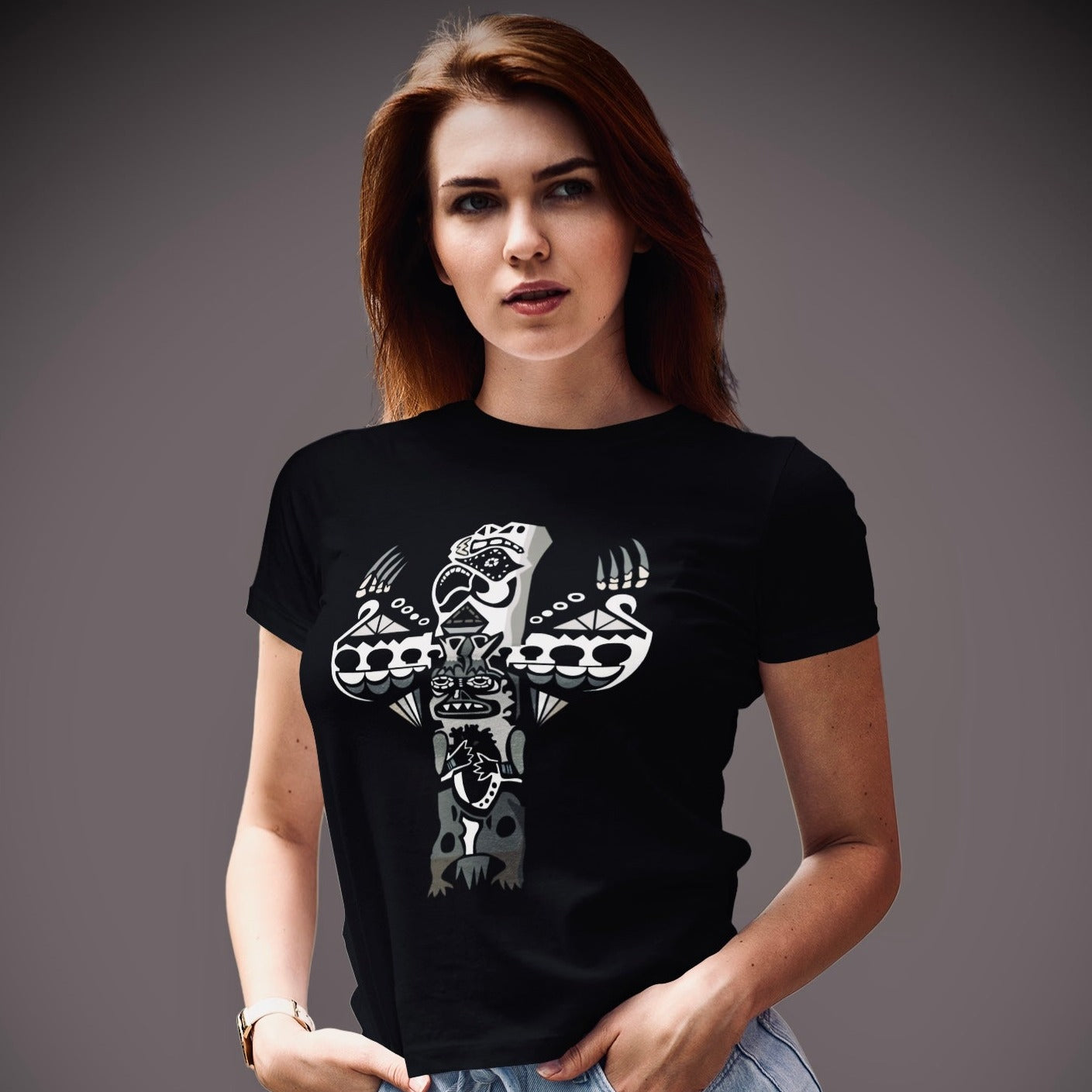 Eagle Totem (Noir) - Women's Relaxed Crew Neck