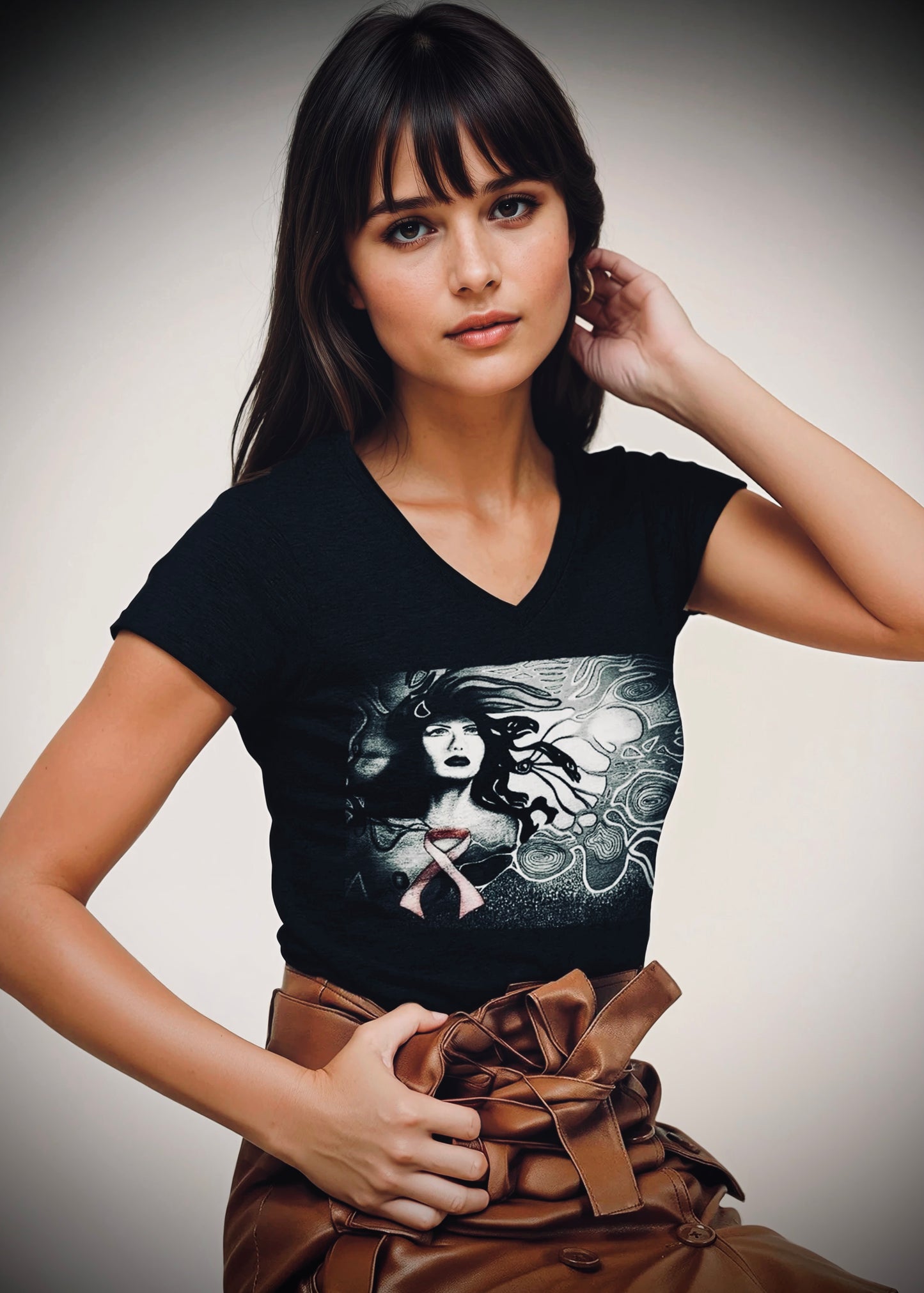 Breast Cancer Awareness (Noir) - Unisex Short Sleeve V-Neck Tee