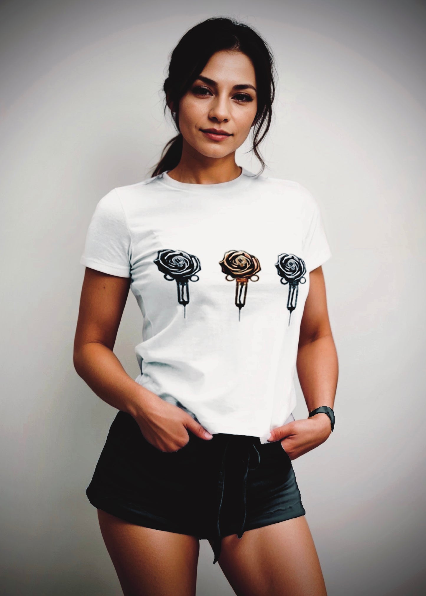 3 Roses - Women's Relaxed Tee