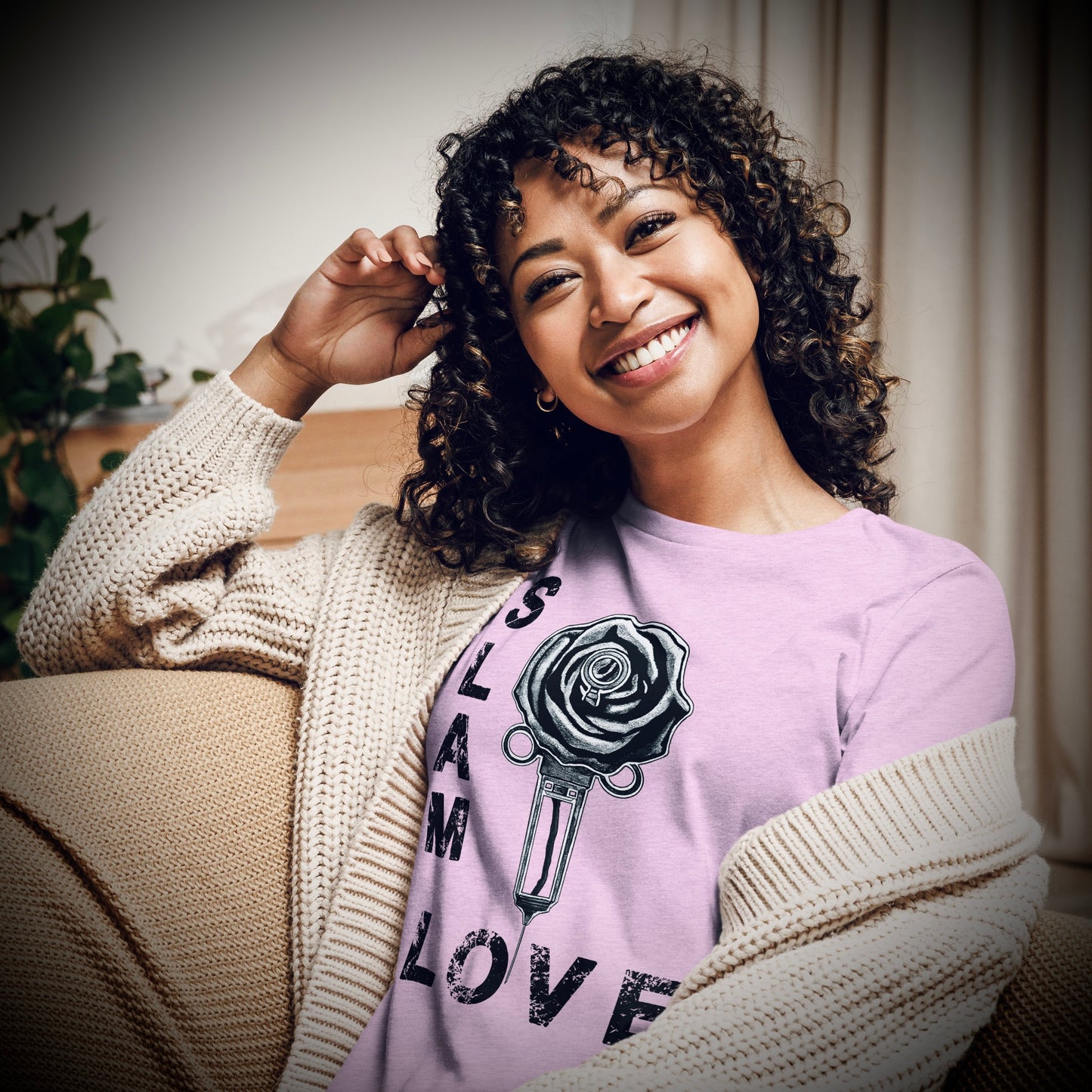 Slam Love - Noir Rose - Women's Relaxed Crew Neck