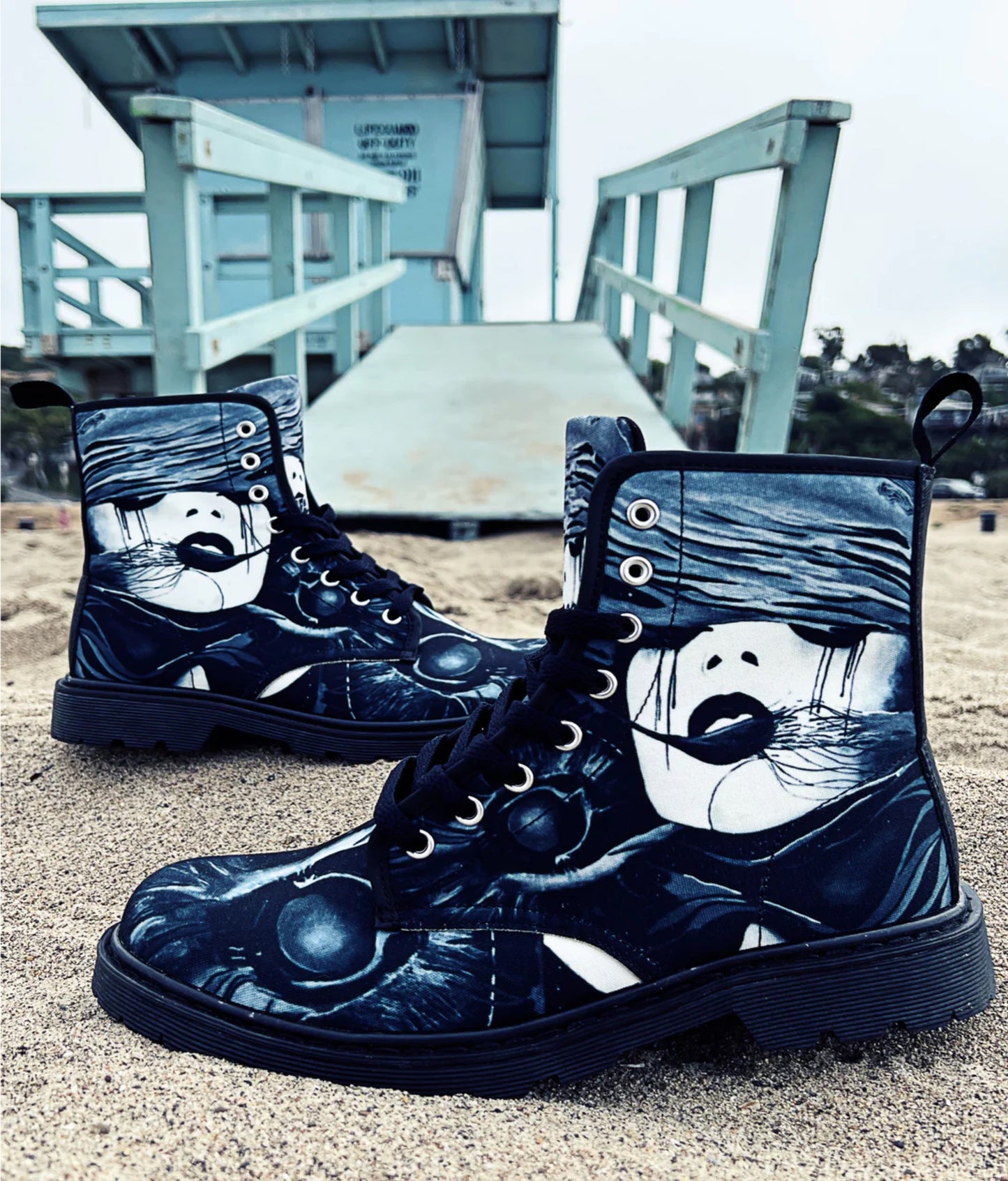 Fire (Noir) - Art Boots for Women