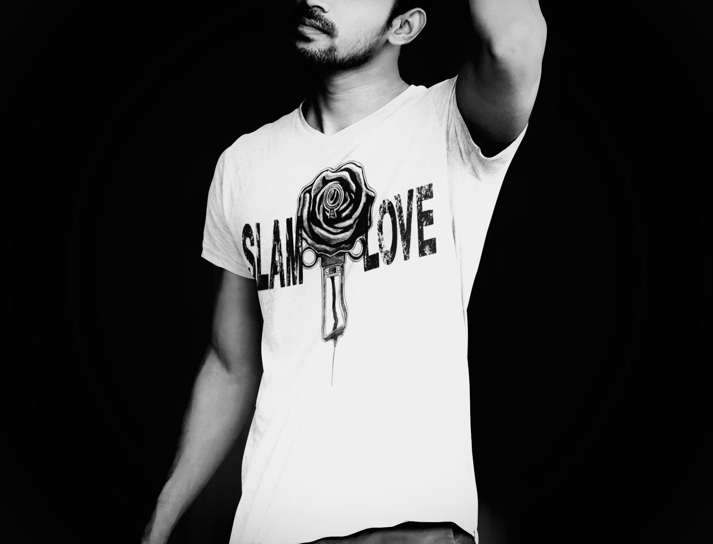 Slam Love (Noir) - Unisex Short Sleeve V-Neck Tee