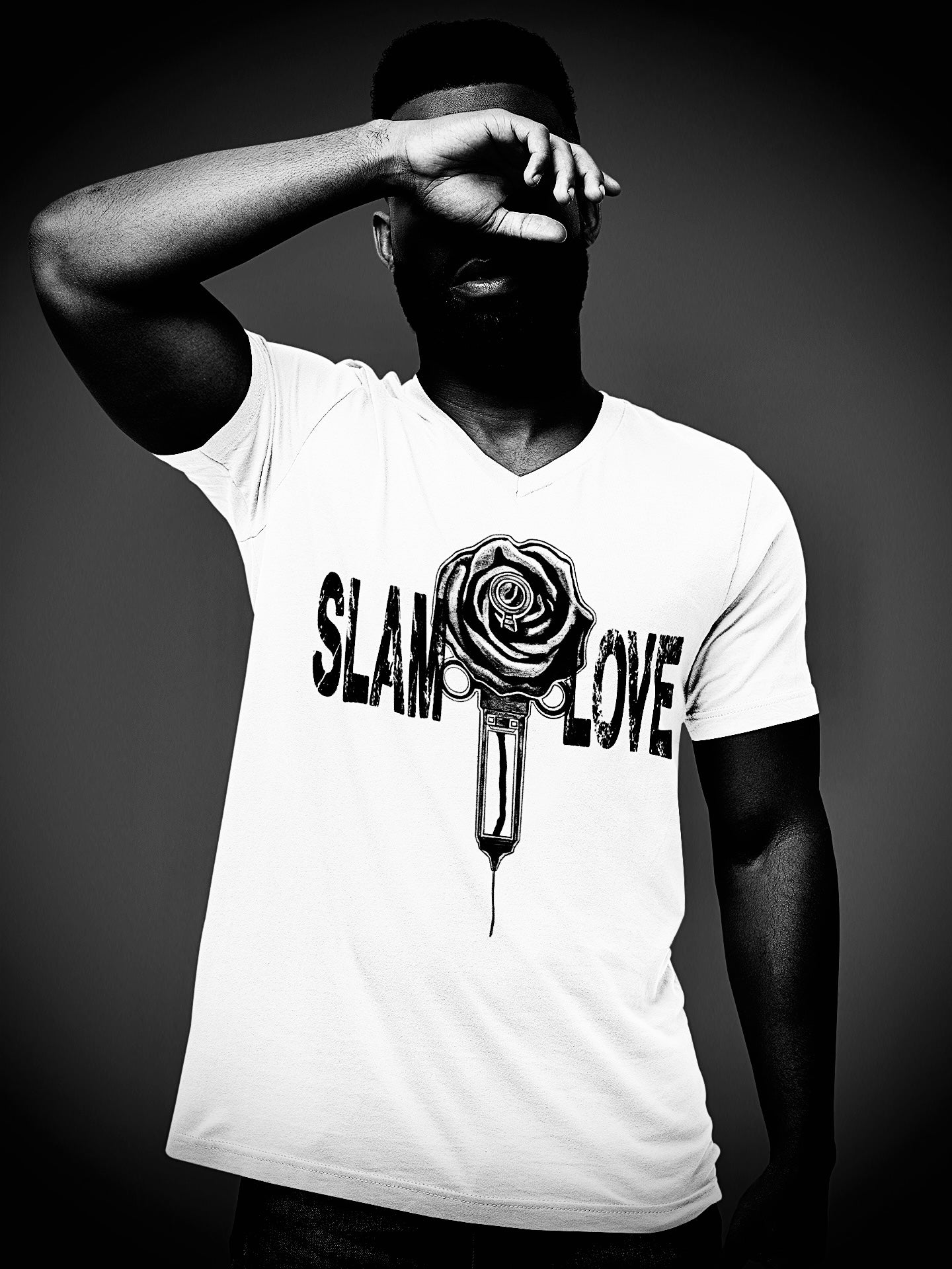 Slam Love (Noir) - Unisex Short Sleeve V-Neck Tee