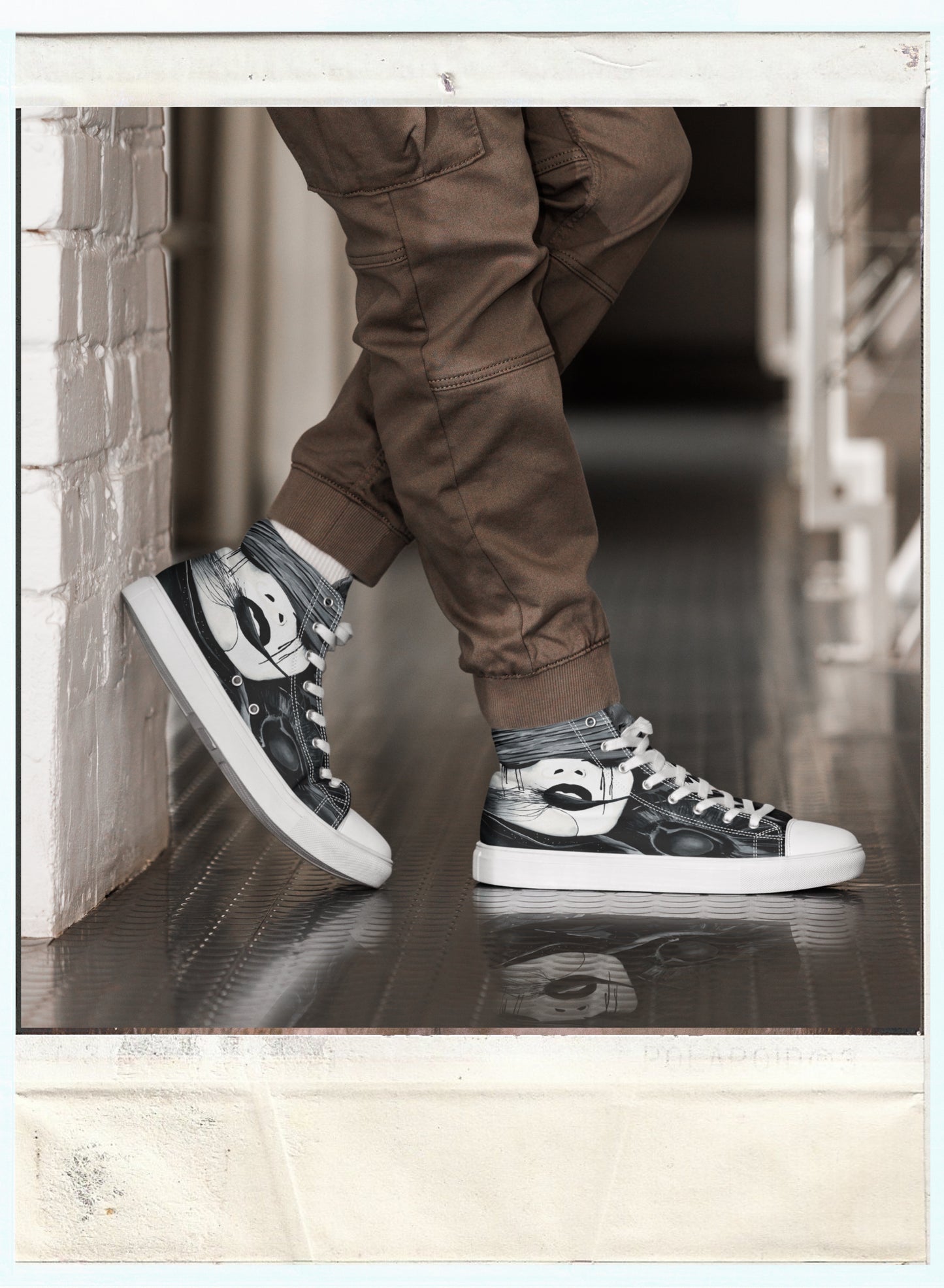 Fire (Noir) - Men’s High Top Canvas Shoes