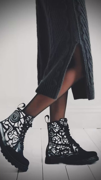 Wood & Sun (Noir) - Art Boots for Women